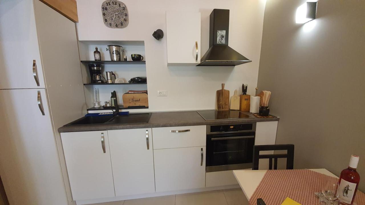 Franceska Apartmani Cres Kültér fotó