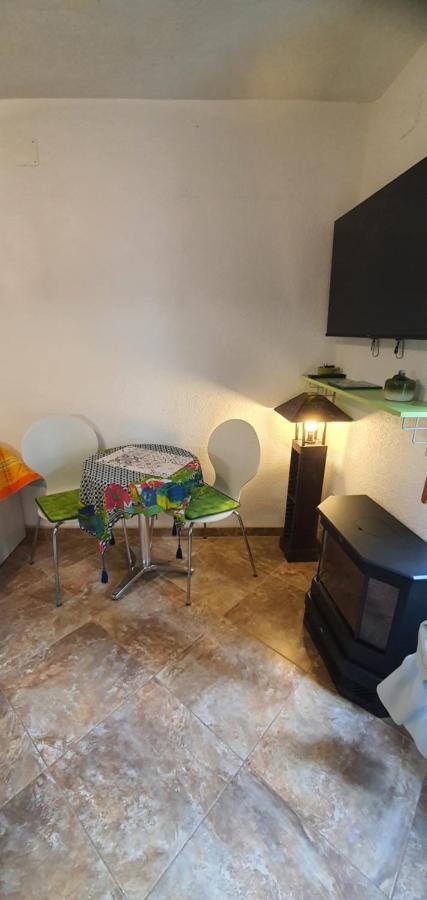 Franceska Apartmani Cres Kültér fotó
