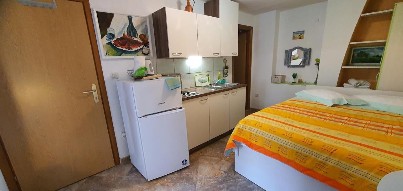 Franceska Apartmani Cres Kültér fotó